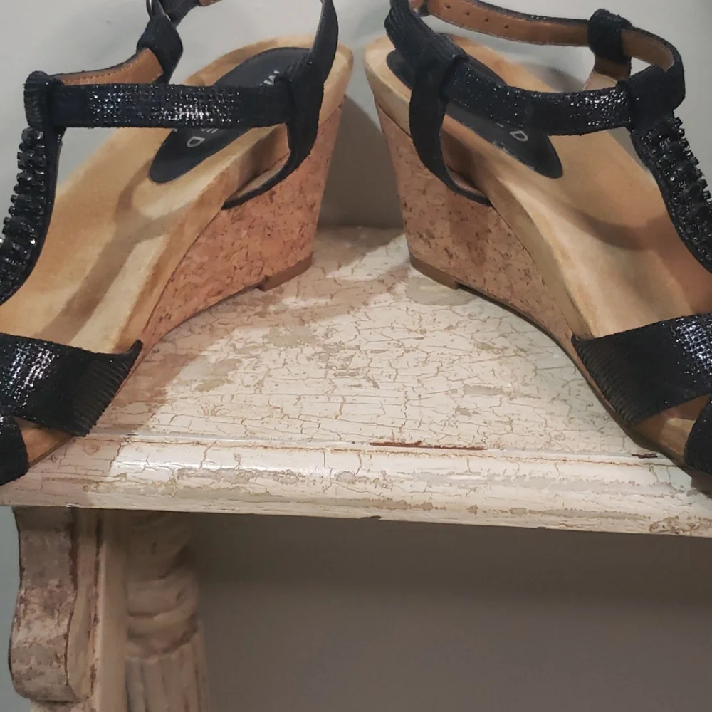 Michelle D 8.5 jewel cork wedge sandals